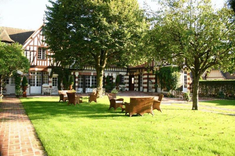 Villa Gypsy Hotel Deauville Exterior photo