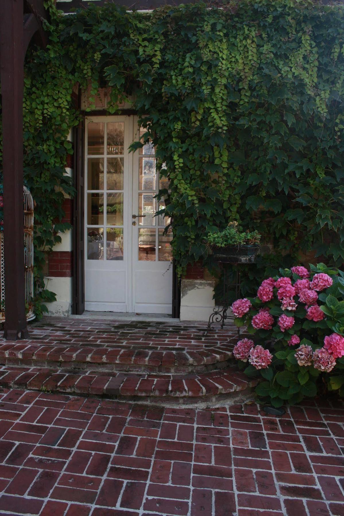 Villa Gypsy Hotel Deauville Exterior photo